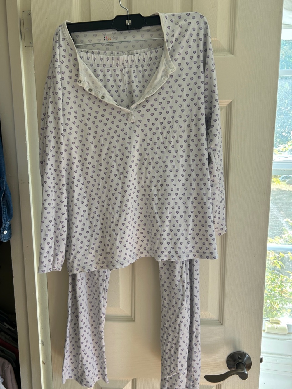 Roller Rabbit White Pajama Set with Pale Gray Heart Print